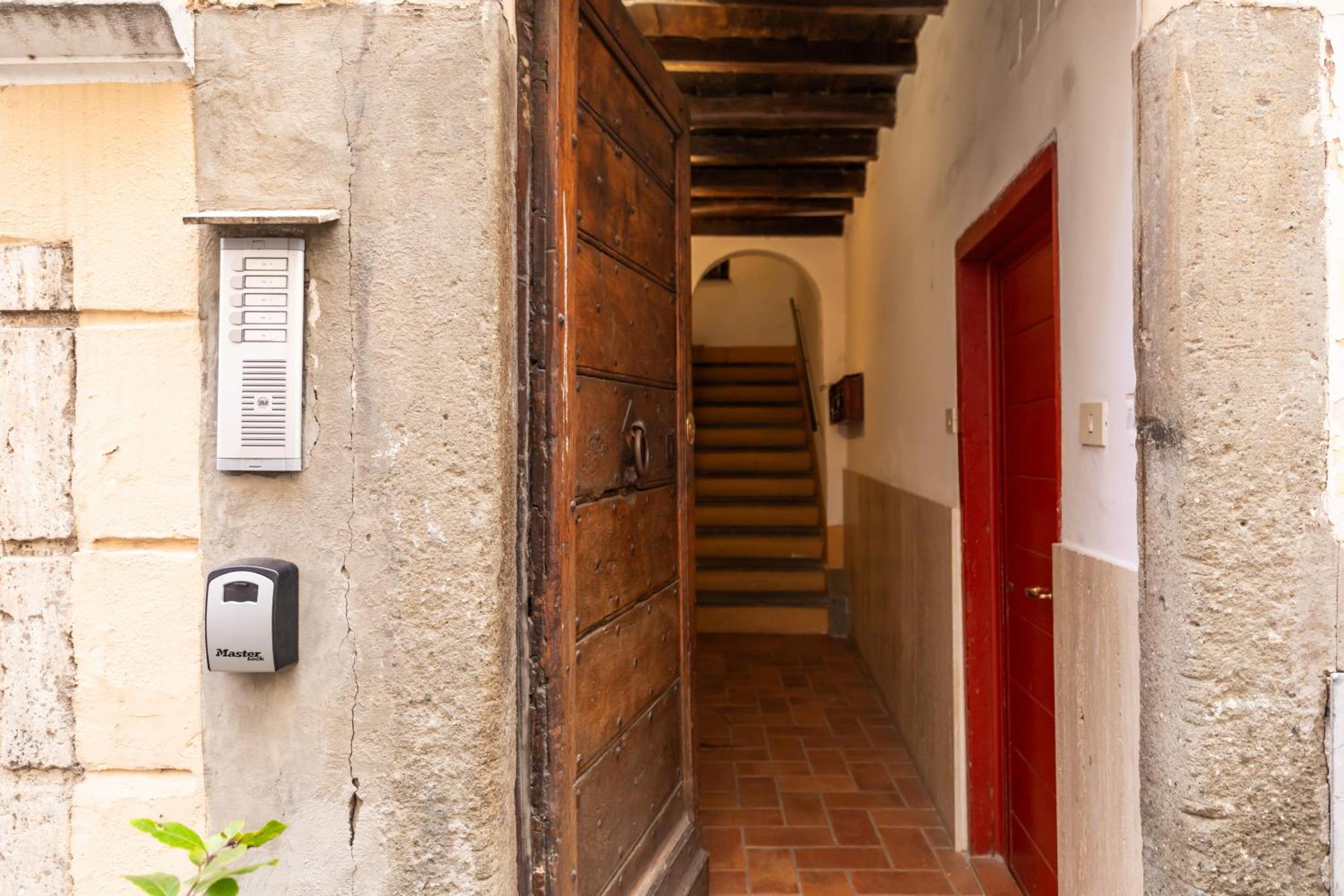 רומא Trastevere Boutique Apartment מראה חיצוני תמונה